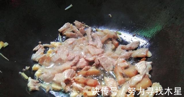 秋天,此菜正当季4块钱一斤,软糯清甜又营养,大人小孩都爱吃!