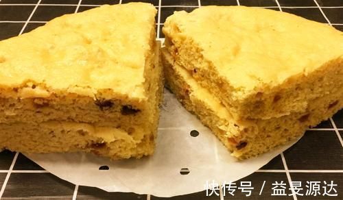 榨豆浆的豆渣别扔了，加个鸡蛋，搅一搅，几分钟做出好吃的
