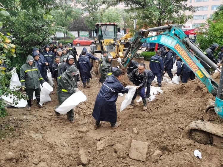 志愿者|志愿力量！友泰科技志愿者奋战防汛救灾前线