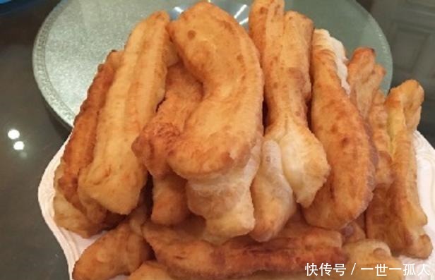 自制油条, 比外面卖的还好吃, 还特别容易做!