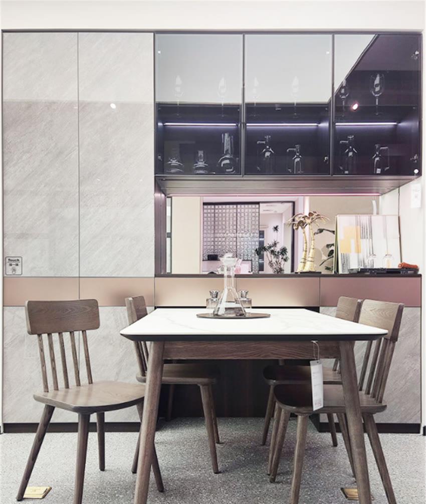 收纳|为何有了橱柜后还要餐边柜?过来人表示:这样设计真的超实用!