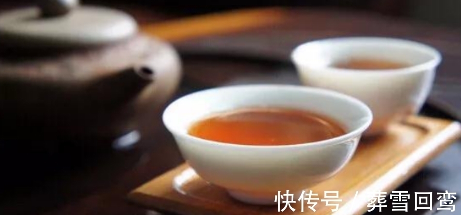 贾母!《论语》:莫把心事挂在嘴上,谨言慎行,君子之道