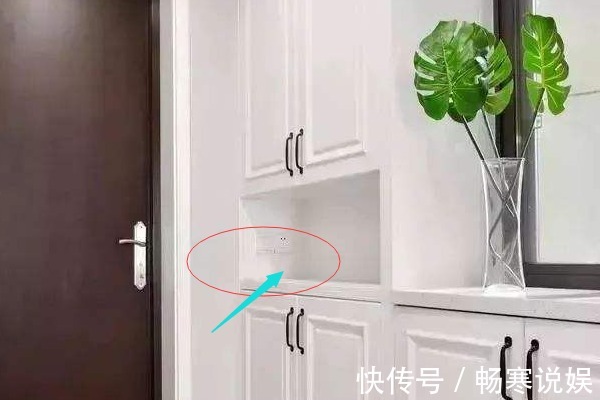 实木|分享15套精美鞋柜设计，照着装秒变玄关颜值担当！