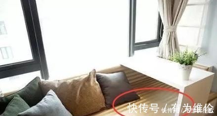 榻榻米|聪明人这样改飘窗 家里多出一间房 连邻居都竖大拇指！