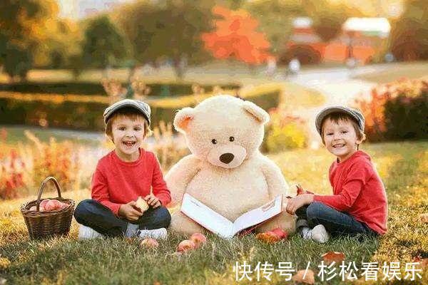 小宝|4种“中国式礼貌”很伤孩子,第三个家长常犯,别再这样教育孩子