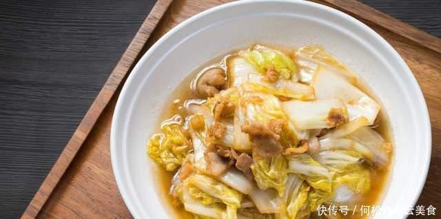 诀窍|白菜不要直接下锅炒,牢记一个诀窍,白菜脆嫩又爽口,不比饭店差