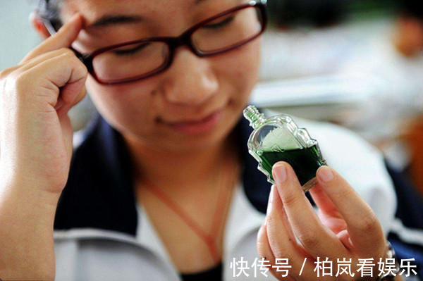 睡眠质量|男性睡前在此处滴两滴“风油精”，竟有“意外之喜”！试过都说好