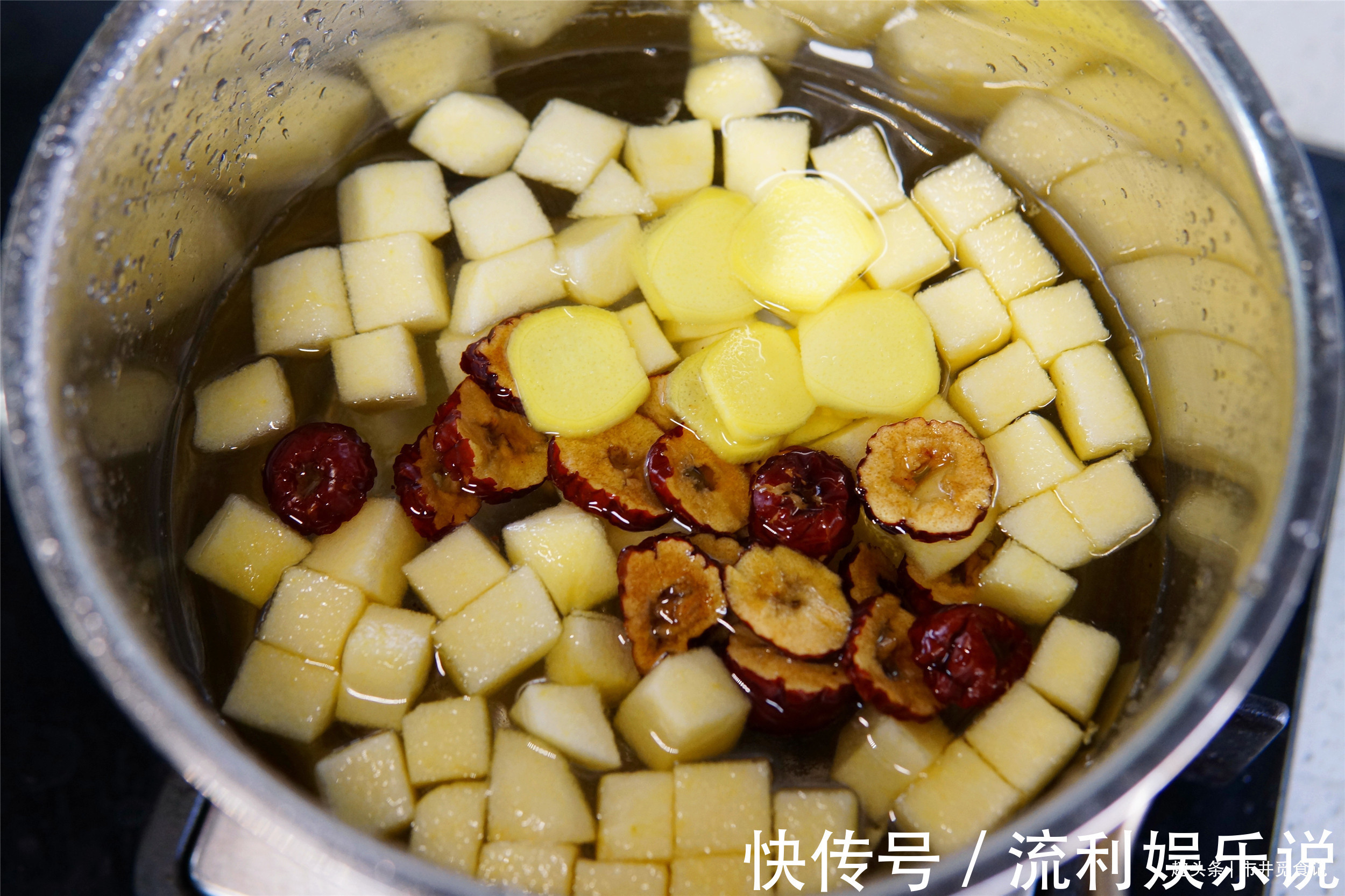 春天,用苹果和红枣一起煮,我家每周喝几回,好多人不知道有啥用