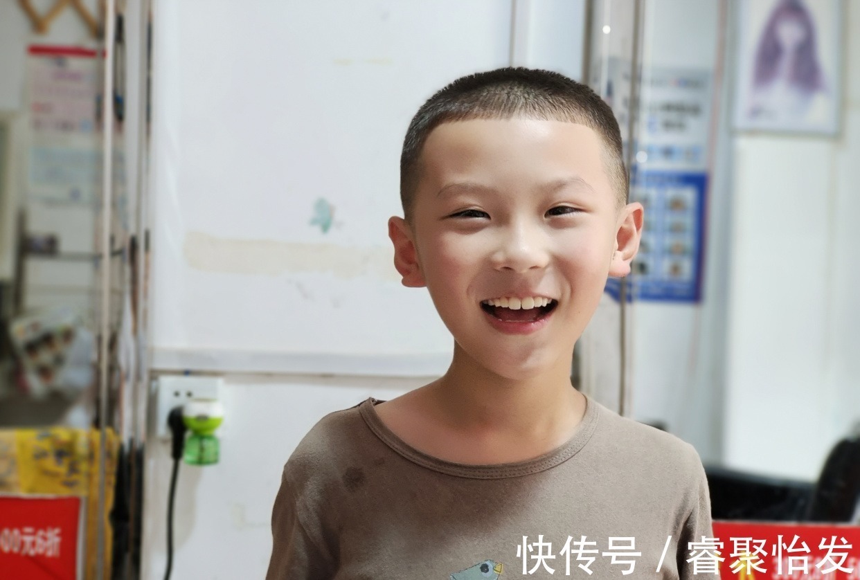 修剪 小帅哥发型来了，没想到这么帅，有儿子的妈妈请收藏