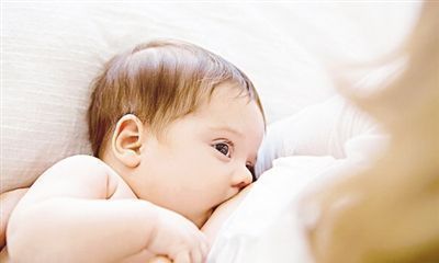 奶粉|夏季给宝宝泡奶有讲究:到底用温热水还是凉白开,妈妈内心要有数