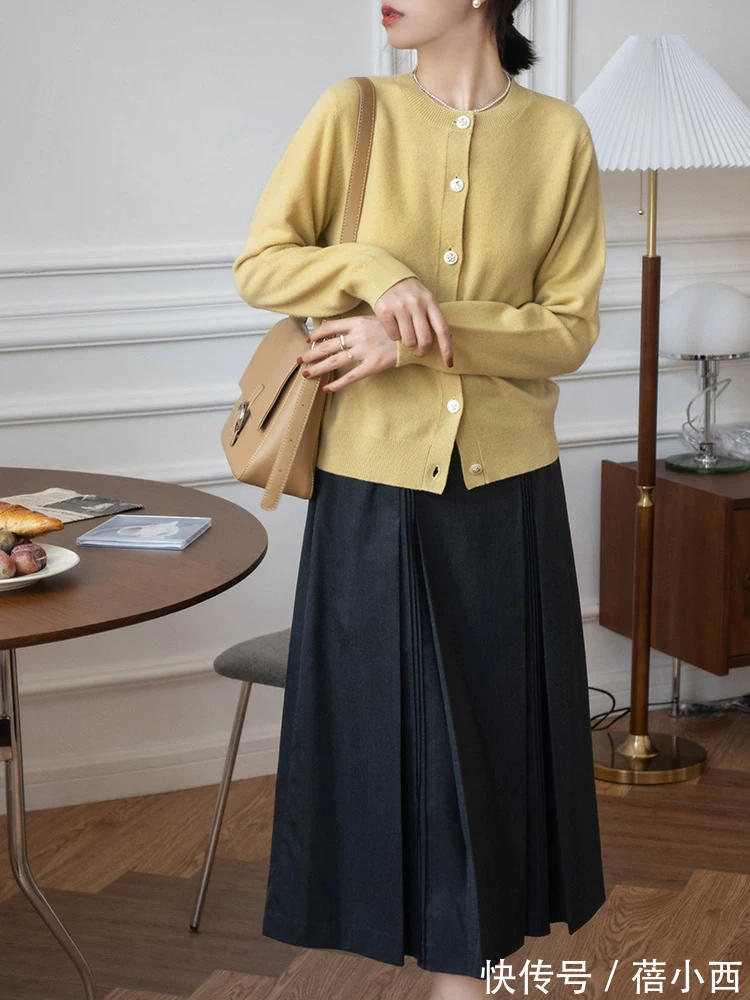 百搭|穿来穿去还是小黑裙最好看,特别是这3条中长款,简约百搭有气质