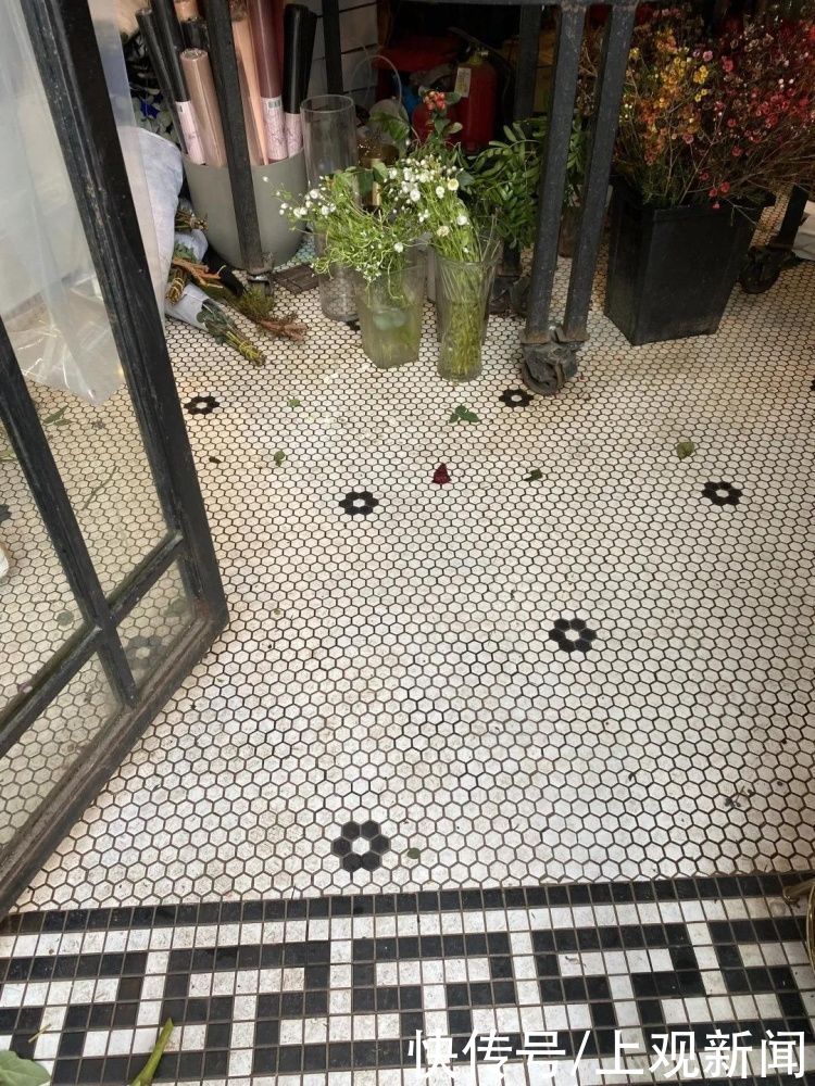 老年|“老克勒”和潮人都爱逛！这条1公里出头的街，居然一下午都逛不完