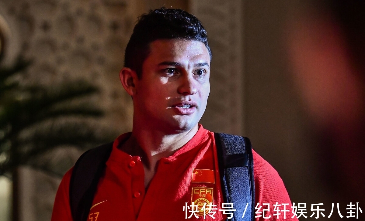 廣州隊|國足“首位”歸化即將告別：巴甲豪門發(fā)出邀請，廣州隊無奈放人