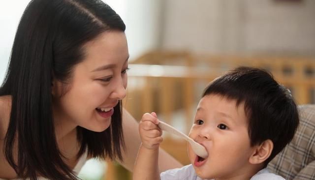 多此一举|7个月宝宝体重不增加,宝妈带孩子去医院,医生:多此一举!