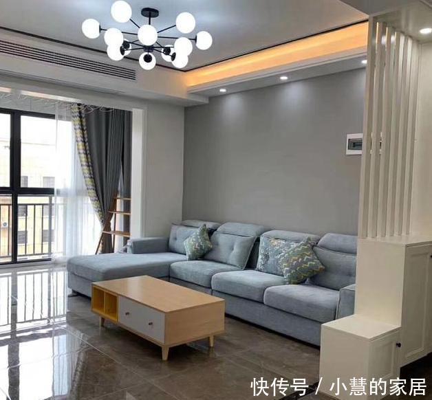 飘窗|晒晒准备入住的新房，进门就被玄关迷住，一屋子灰色瓷砖太满意了