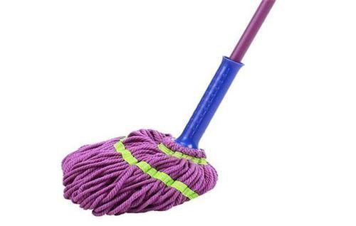 拖把脏了很难清洗？教你一秘招，不用上手，拖把干净无异味