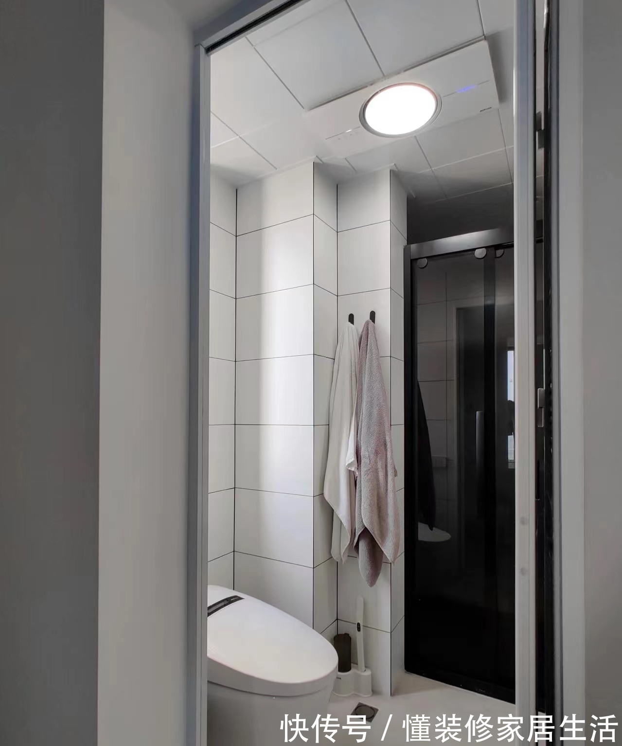 墙面|110㎡简约风,花费10W做橱柜,全屋“空无一物”,太舒适了