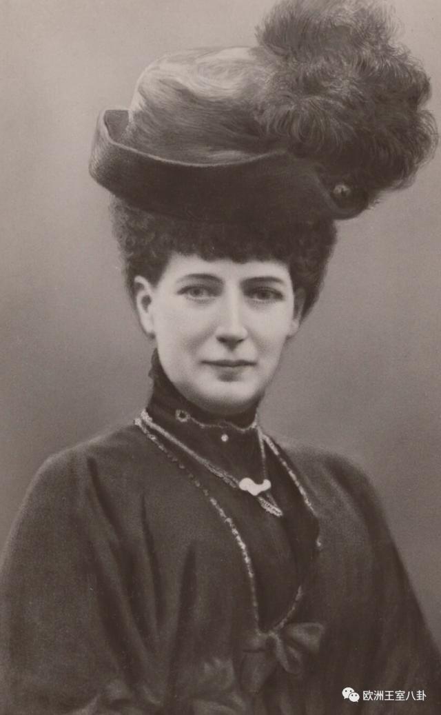 英女王唯一的女儿有这些珠宝算多还是少