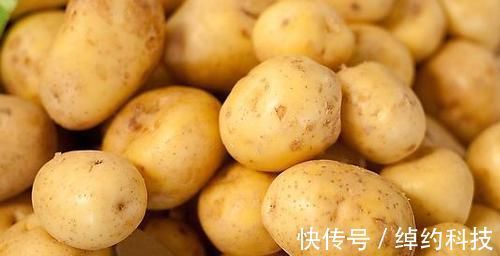 葡萄干|得了高血压,记得多吃5种食物,清理血管,血压或能慢慢平稳