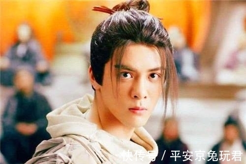 乾坤大挪移#阳顶天四层“乾坤大挪移”,打服江湖诸派,张无忌却打不过三渡