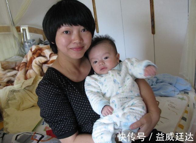 妈妈|宝宝喜欢妈妈从什么时候开始?当宝宝有这4种表现时,说明他爱你