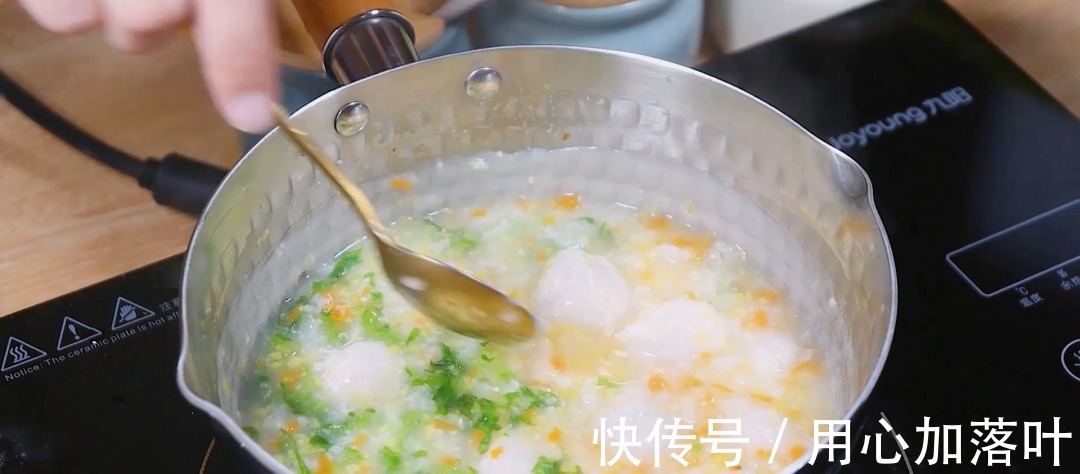 玉米碴|宝宝都爱不释口,好吃到汤汁都不剩,一周3次,个子猛长又聪明!