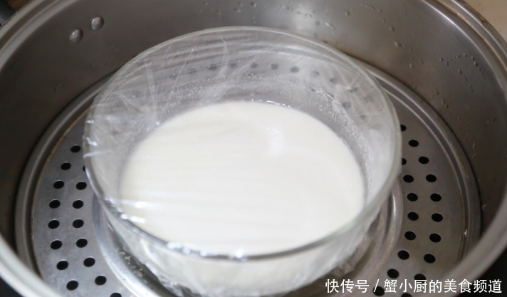 白砂糖|5块钱就能做的小点心，软糯香甜，一口一个越吃越香，比买的强