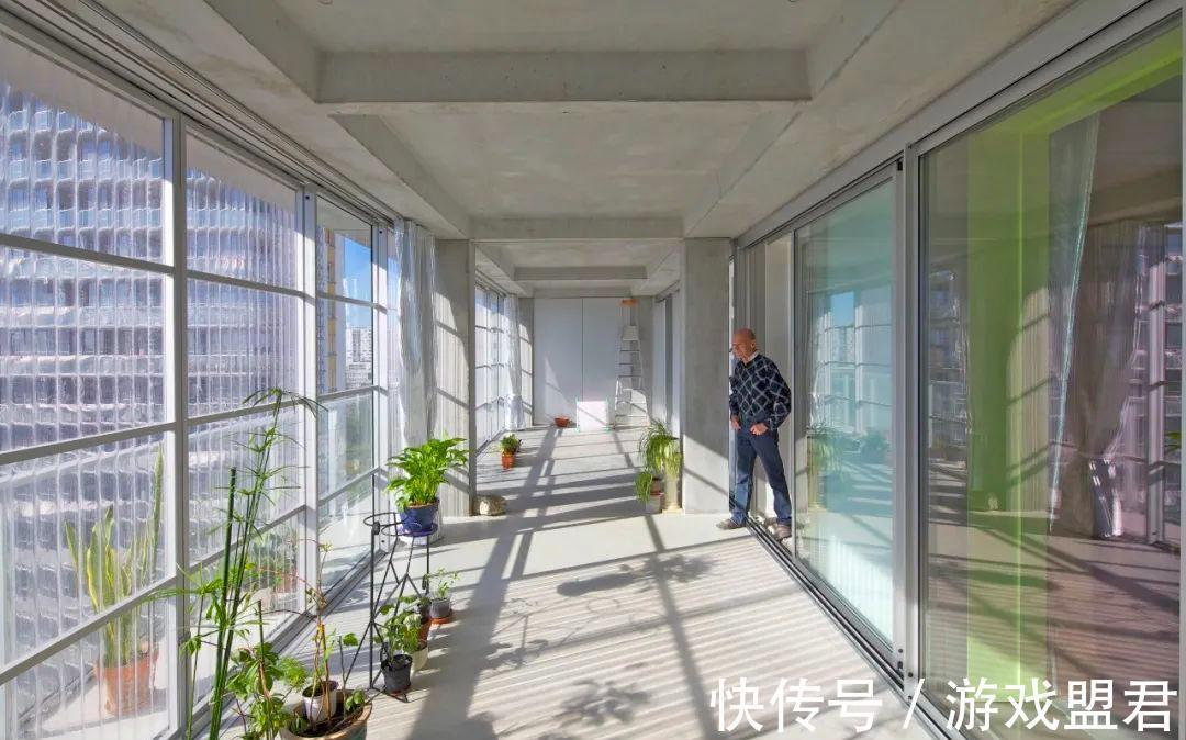 重装|头回见有人这样封阳台，好聪明，真想把家里的阳台拆了重装！