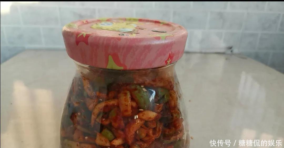 好吃|冬天农村家家必备的传统腌萝卜干,好吃开胃下饭,就爱一口