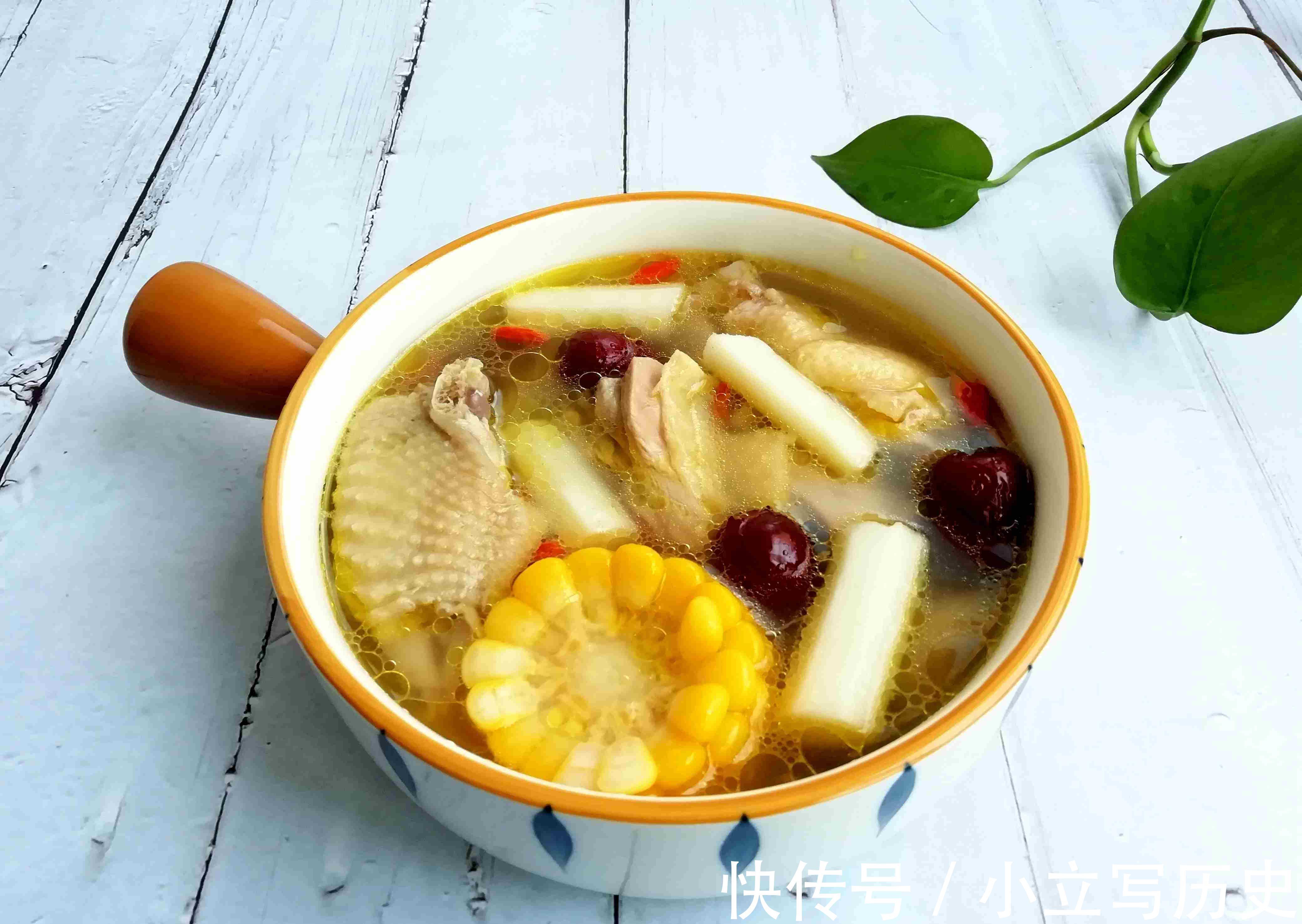 红枣|冬天进补常给孩子喝此汤,增强免疫力强健身体不感冒,再贵也别省