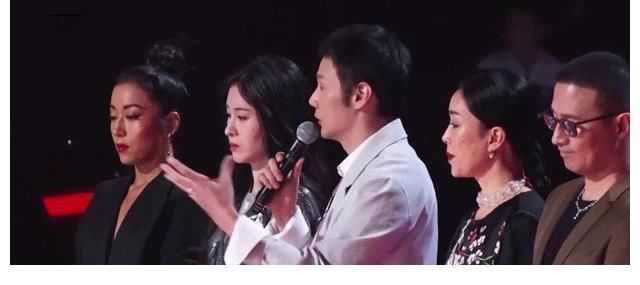 下降|那英或退出《好声音》，扑朔迷离剧情为哪般：口碑下降怕是必然