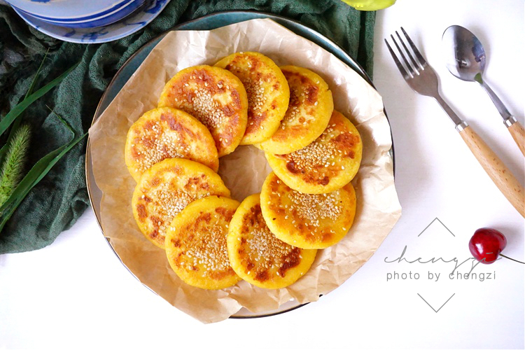 三伏天多吃绿豆,不煮汤不熬粥,加1块南瓜做早餐,消暑又解馋