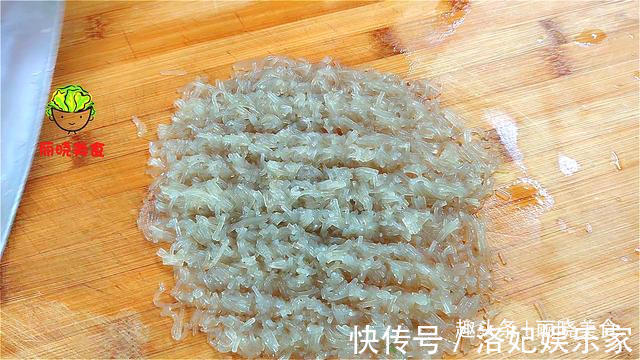 饺子|夏季炎热，教你做黄瓜馅的饺子，清淡营养还好吃，全家都爱