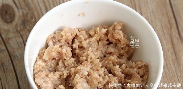 夏天吃这菜正当时，蒸一蒸就好，清热消暑又营养，家家吃得起