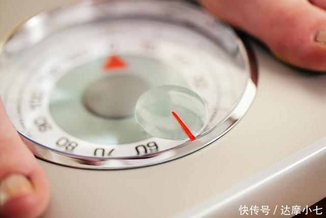  脑梗|六旬夫妇相继脑梗入院，落下偏瘫，医生：2种调味料，劝你少吃