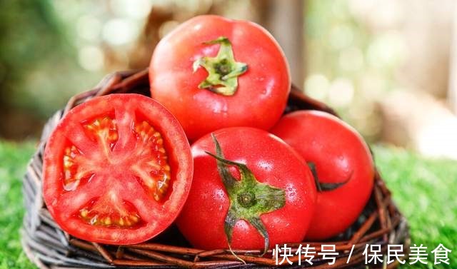 多汁|买西红柿时，不懂别随便买，认准3个地方，西红柿香甜多汁还起沙