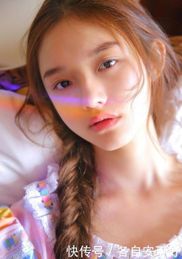 角质层|那些皮肤“白到发光”的女生,都在悄悄做这4件事,你做到也可以