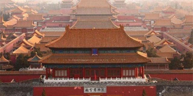 文物|东北农民将破画放灶台挡油污,17年后,被考古队160元买走