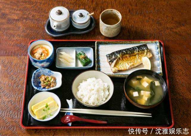 传统|各国人民的早餐都吃什么日本人很传统,印度人吃得健康