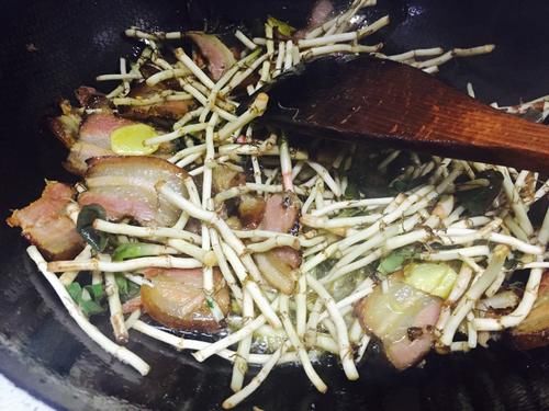 它称“天然青霉素”，隔三差五吃，提高免疫力，身体强壮，孩子不感冒
