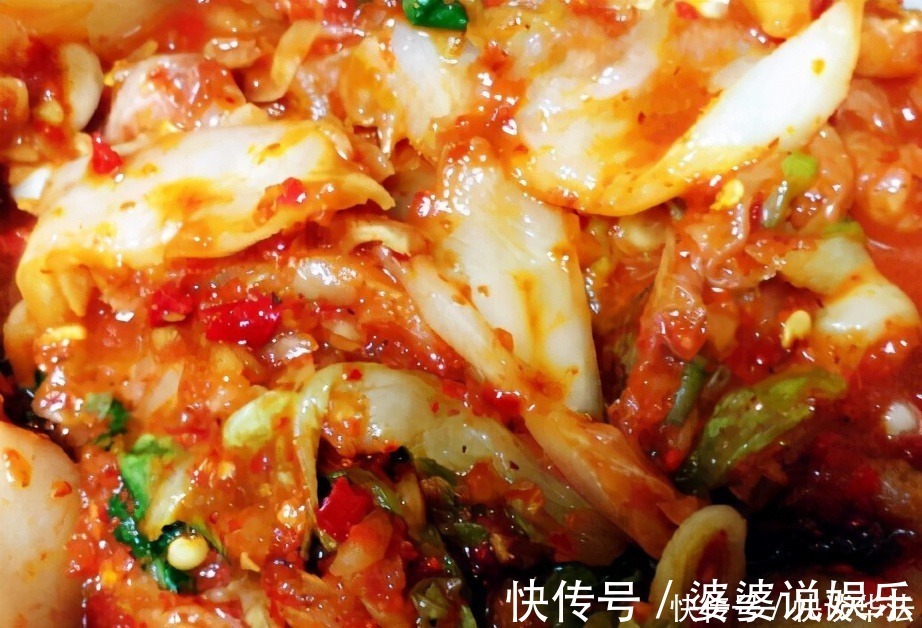 辣白菜的做法，1天就能吃，香辣清脆更爽口，上班族不用点外卖了