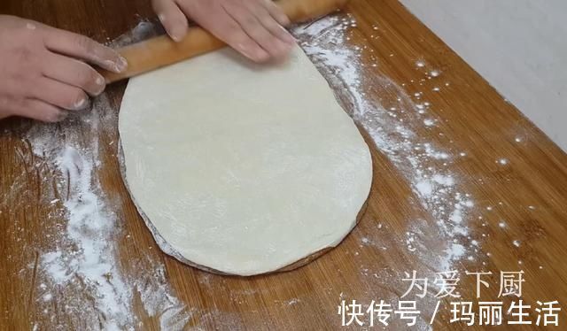 自制|自制麻花的做法,大厨教你详细步骤,香酥又掉渣,出锅孩子抢着吃
