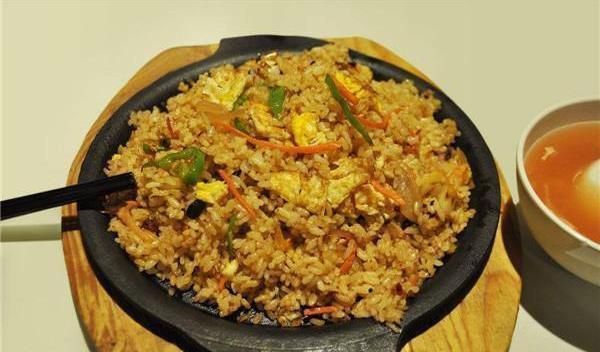 芝士焗饭|年轻人心中“这个外卖好难吃”排行榜,这4种外卖,你都踩雷过吧