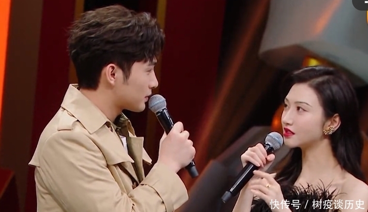 遮羞布 《王牌》收官,李宇春再站C位,华晨宇随手写的9个字扯下节目遮羞布