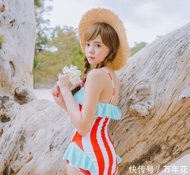 小清新泳衣给你不一样的美感,妖娆若隐若现