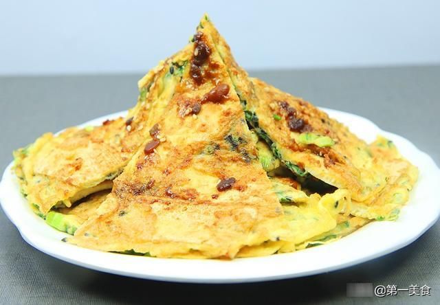 煎豆腐|一块豆腐，两个鸡蛋，厨师长教你做蛋塌豆腐，外焦里嫩，营养丰富