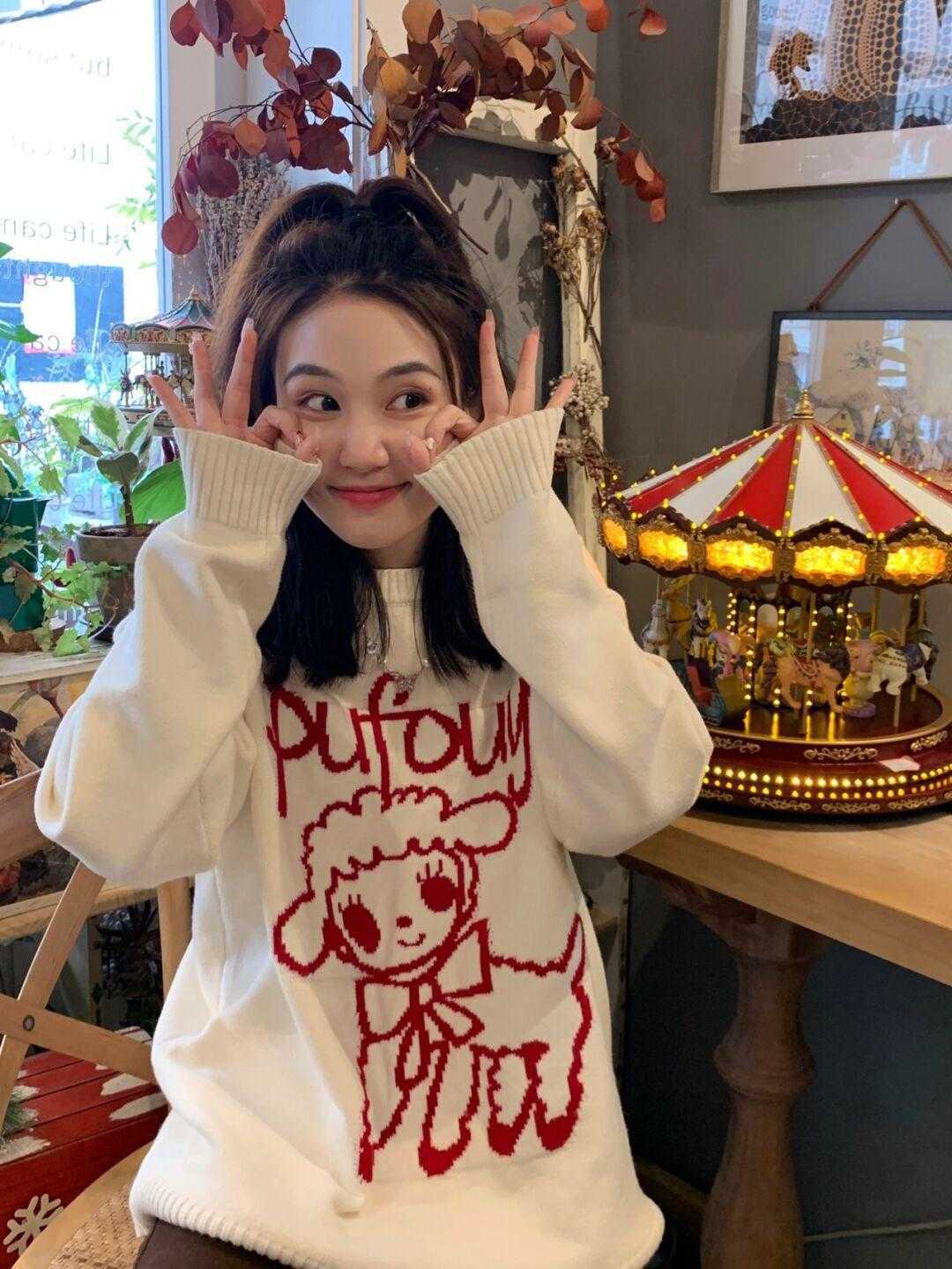 大衣 寒冬的毛衣依旧温柔,搭配大衣、羽绒服照样好看有气质