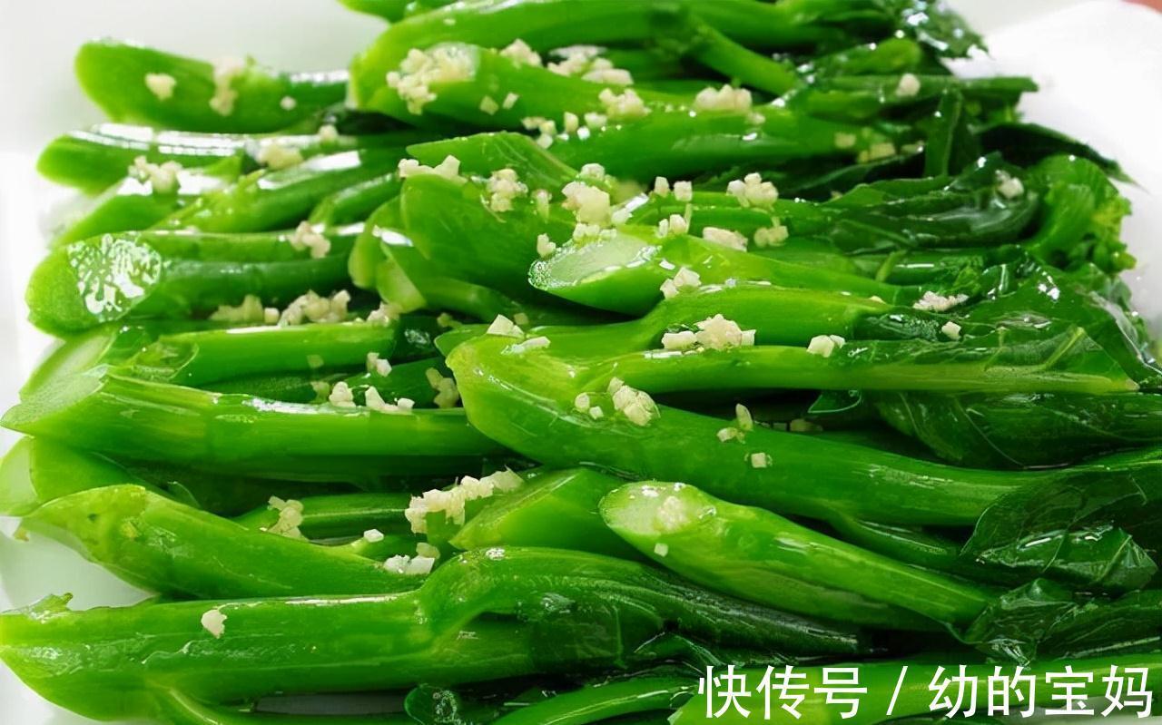 补水润肤|女性想要皮肤好，推荐常吃三种食物，补水润肤，祛皱淡斑