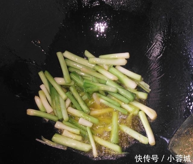 老人|“它”隔三差五吃点，对眼睛好，老人吃还补铁，我家每周都吃1次