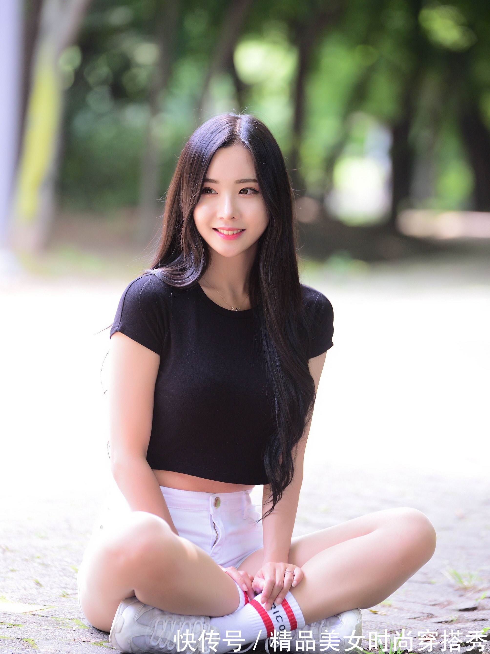 耐看 短袖配短裤,永远穿不烦,最简单的搭配,最耐看的时尚